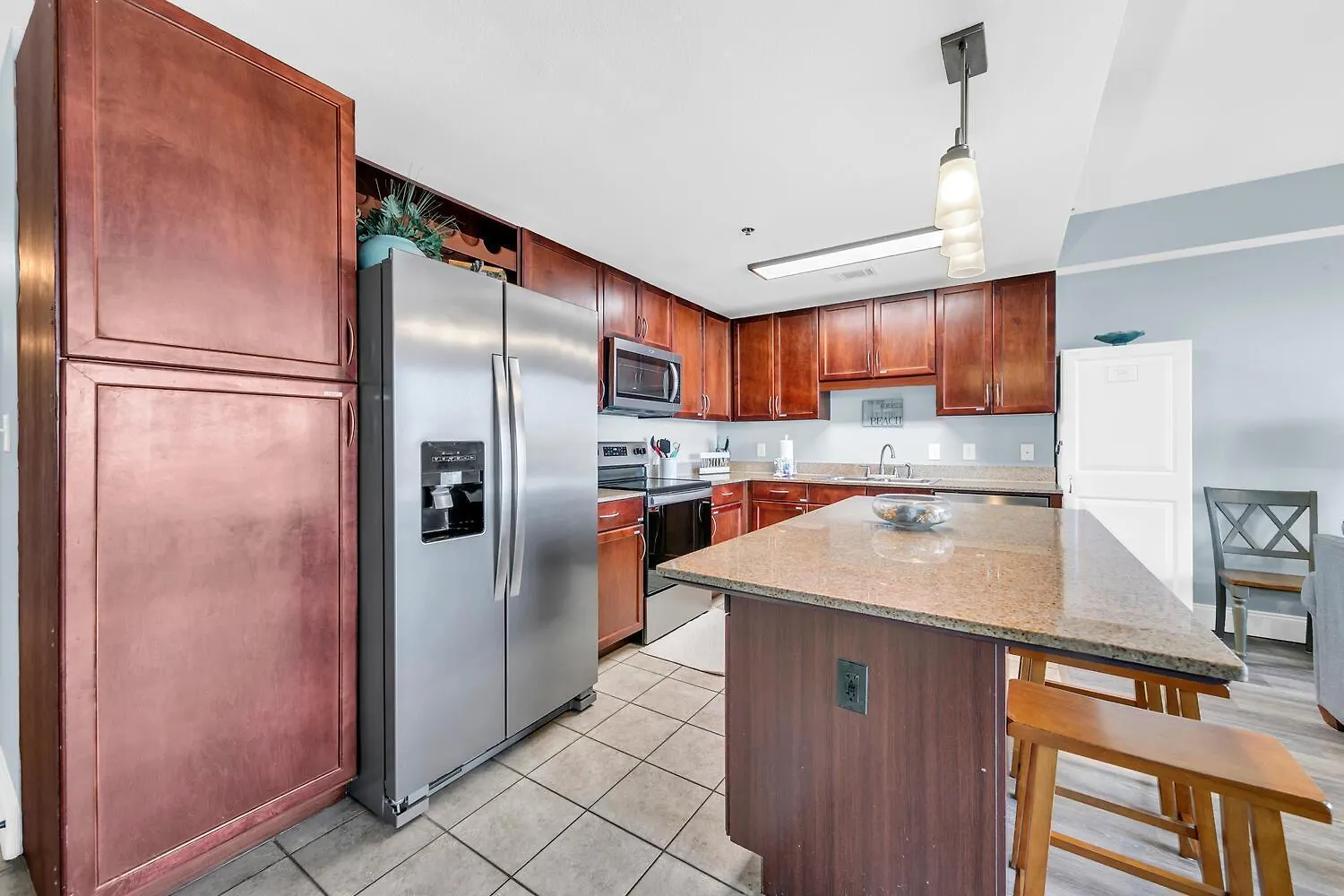 Laketown Wharf 402 Panama City Beach Holiday home