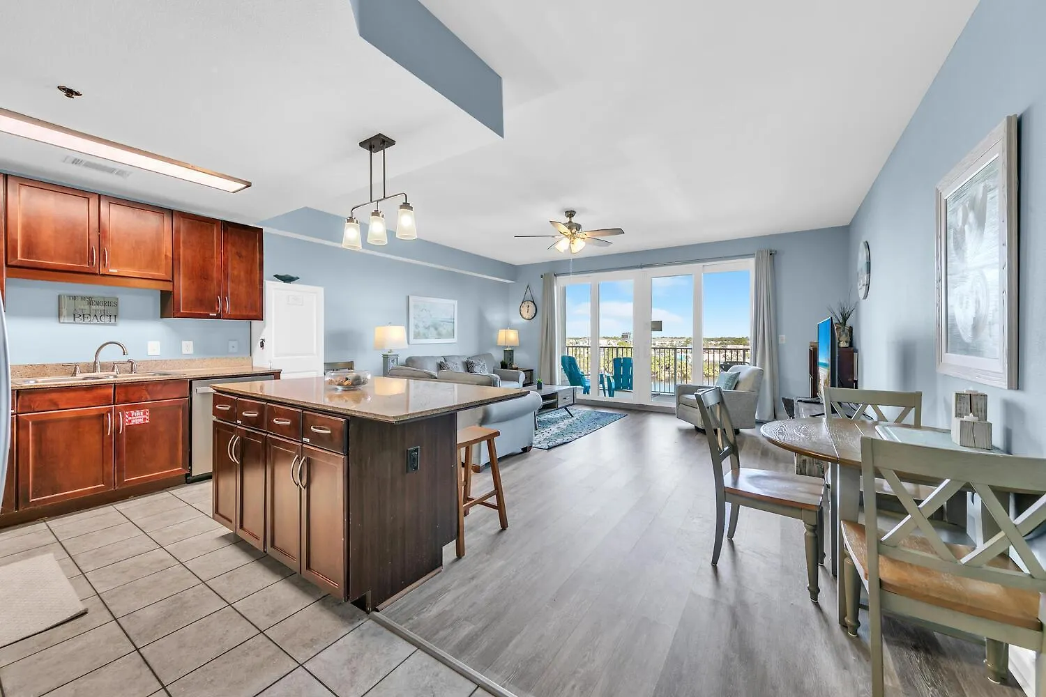 Laketown Wharf 402 Panama City Beach 0*,