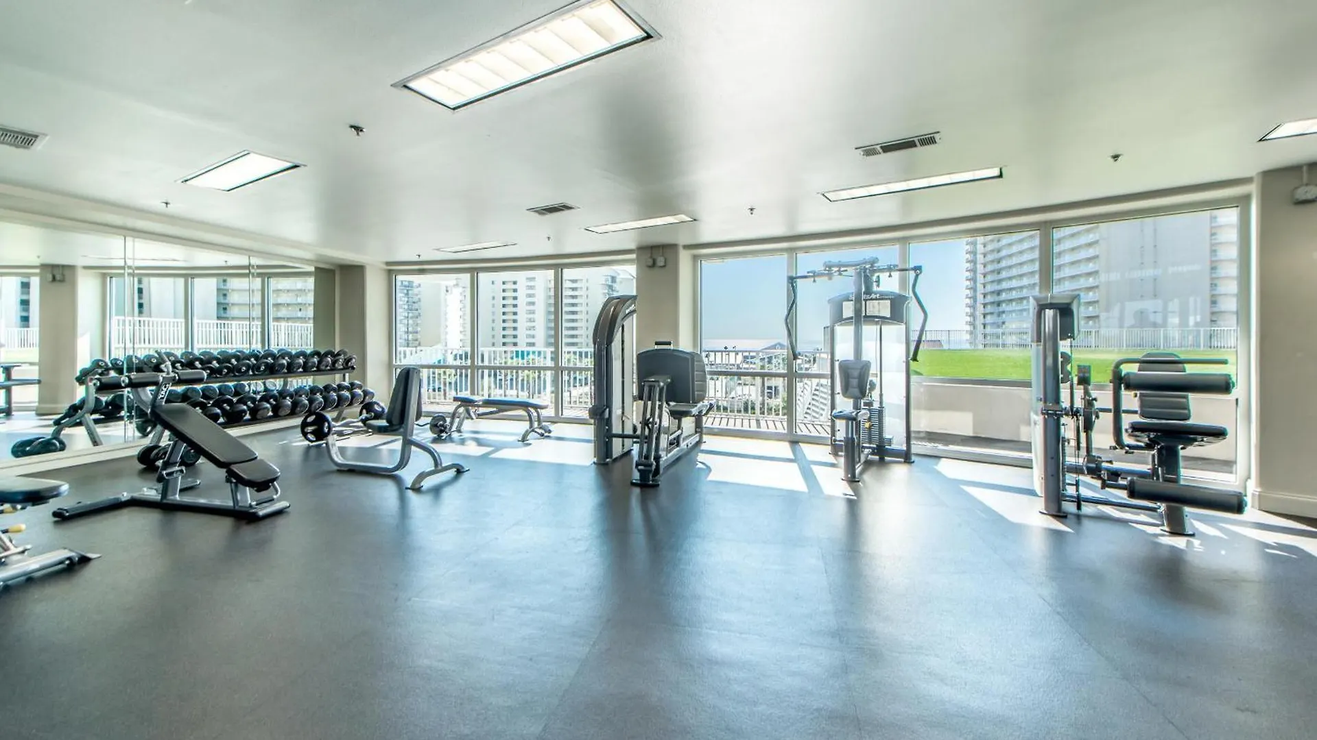 Laketown Wharf 402 Panama City Beach Holiday home